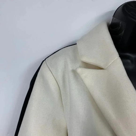 Missguided‎ Women's Colorblock Tu Tone Long Button Up Trench Coat Size 0 - Picture 4 of 16